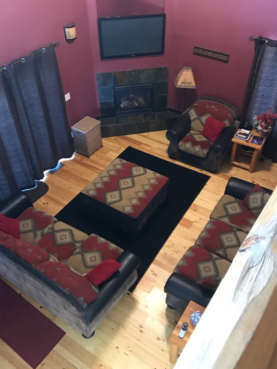 Red Antelope Lodge Living Room